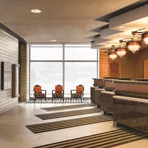 Отель Coast Plaza By Apa, Эдмонтон