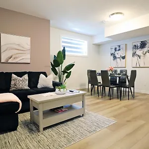  Holiday home Downtown King Beds,long Stays,disney+